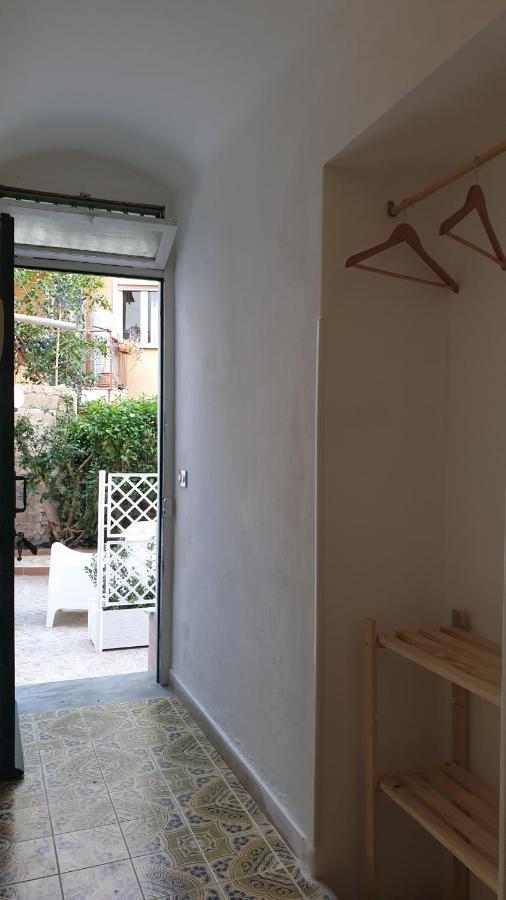 La Pomelia Apartment Palermo Bagian luar foto